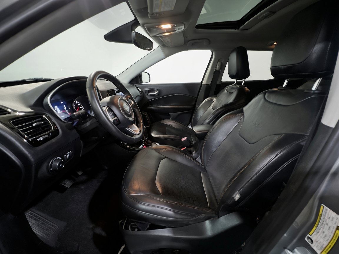 Used 2019 Jeep Compass Limited FWD image 14