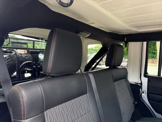 Used 2012 Jeep Wrangler Unlimited Sahara AWD/4WD image 83