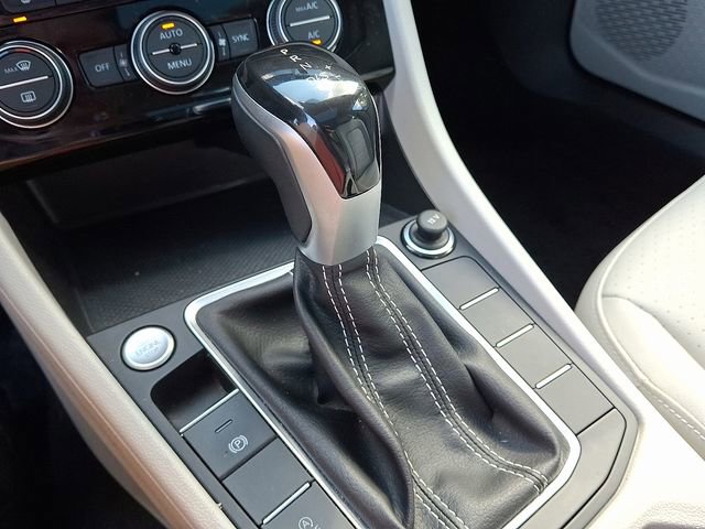 Certified 2023 Volkswagen Jetta SE image 22