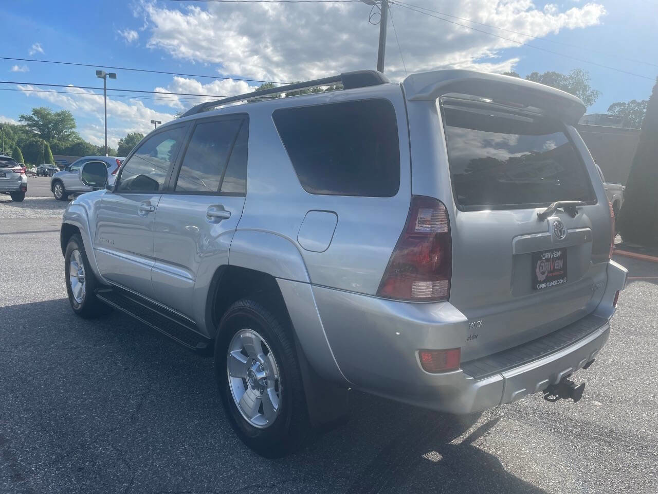 Used 2005 Toyota 4Runner Limited AWD/4WD image 11