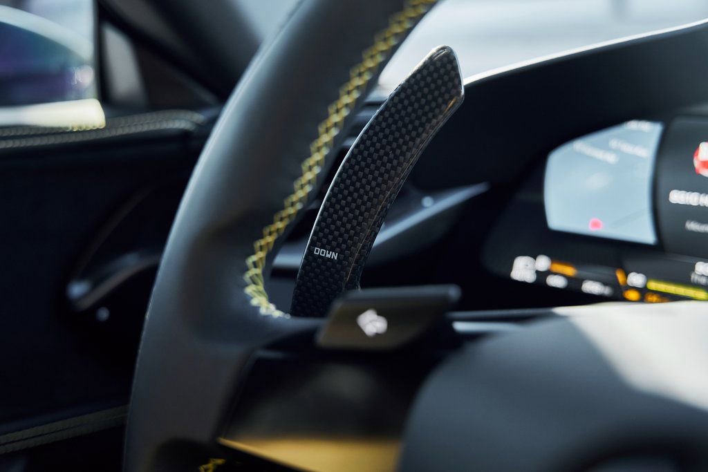 Used 2023 Ferrari SF90 Stradale image 41