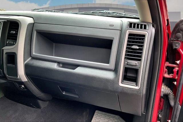 Used 2015 RAM 1500 Express AWD/4WD image 16