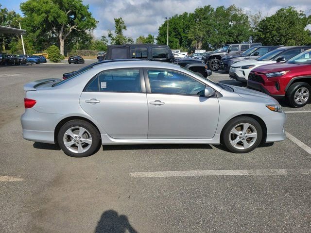 Used 2013 Toyota Corolla S FWD image 3