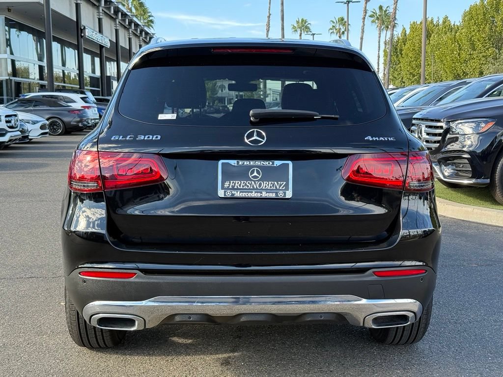 Used 2020 Mercedes-Benz GLC 300 4MATIC w/ Parking Assistance Package image 18