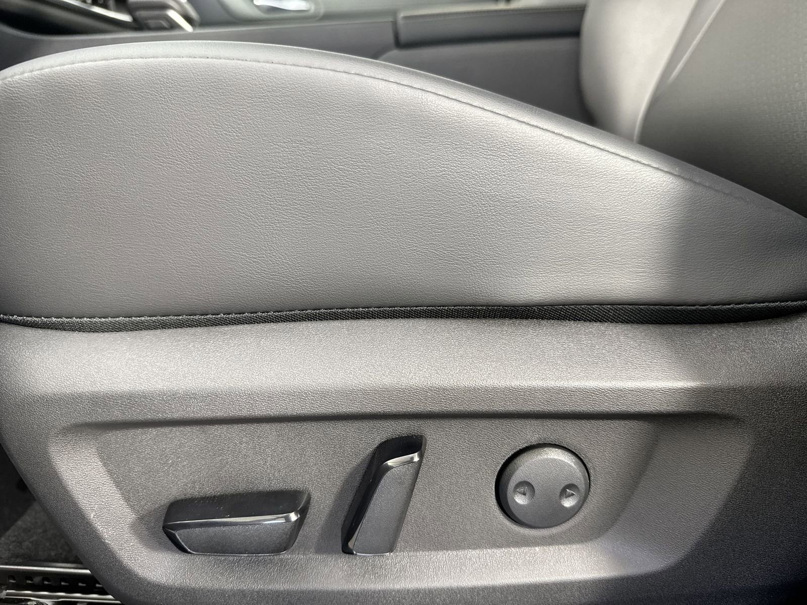 New 2026 Nissan Rogue SV w/ SV Premium Package image 22