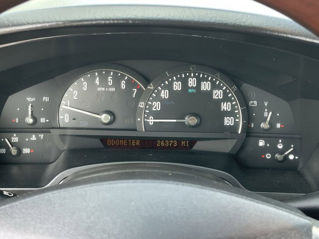 Used 2007 Cadillac XLR image 30