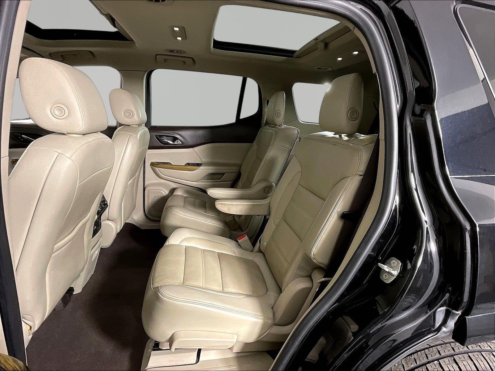 Used 2018 GMC Acadia Denali w/ LPO, Floor Liner Package AWD/4WD image 22