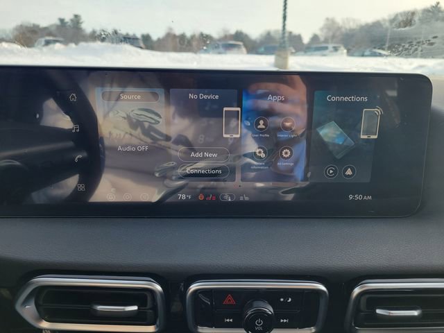 New 2026 Nissan Sentra SV w/ SV Convenience Package FWD image 20