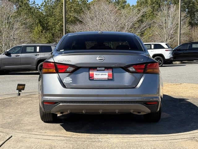 Used 2024 Nissan Altima 2.5 SV image 6