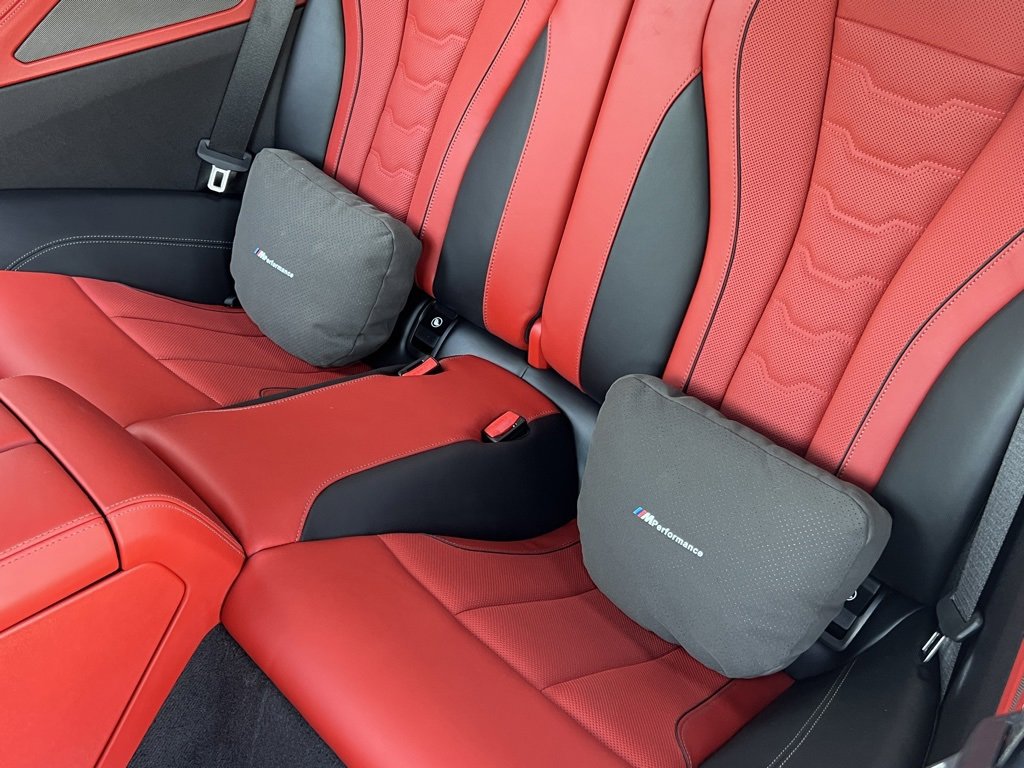 Used 2025 BMW M850i xDrive Coupe w/ M Sport Professional Package image 17