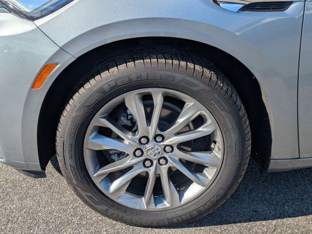Used 2023 Buick Enclave Avenir w/ Avenir Technology Package image 11