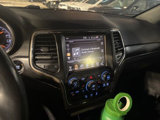Used 2015 Jeep Grand Cherokee Limited image 10