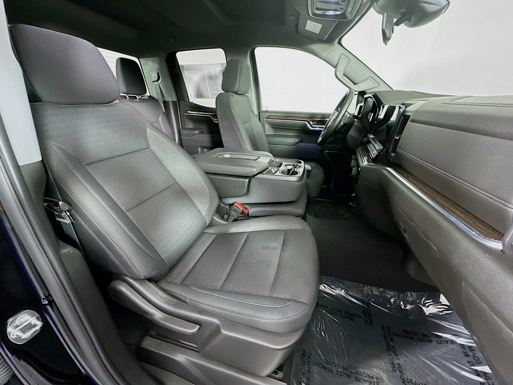 Used 2023 Chevrolet Silverado 1500 RST image 36