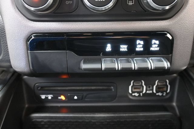 Used 2019 RAM 1500 Big Horn AWD/4WD image 29