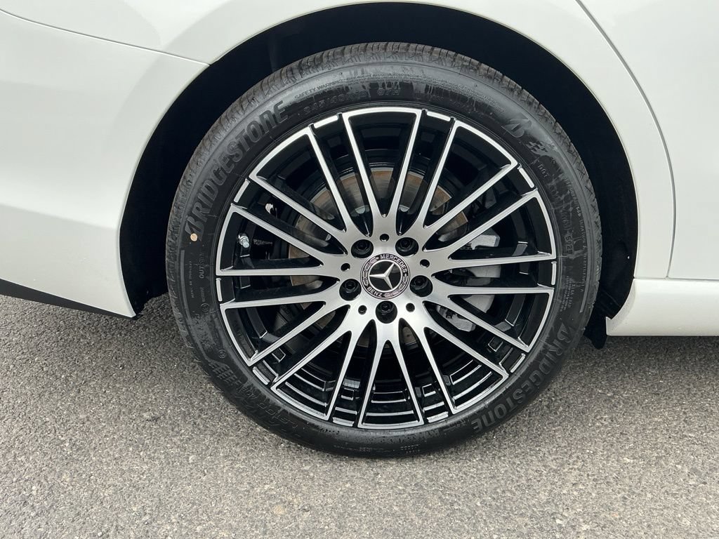 New 2026 Mercedes-Benz C 300 4MATIC Sedan image 8