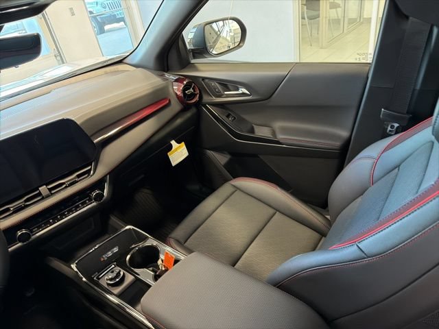 New 2026 Chevrolet Equinox RS w/ Safety and Technology Package AWD/4WD image 23