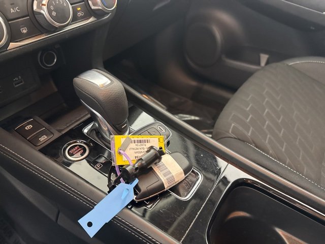 Certified 2023 Nissan Kicks SV image 27