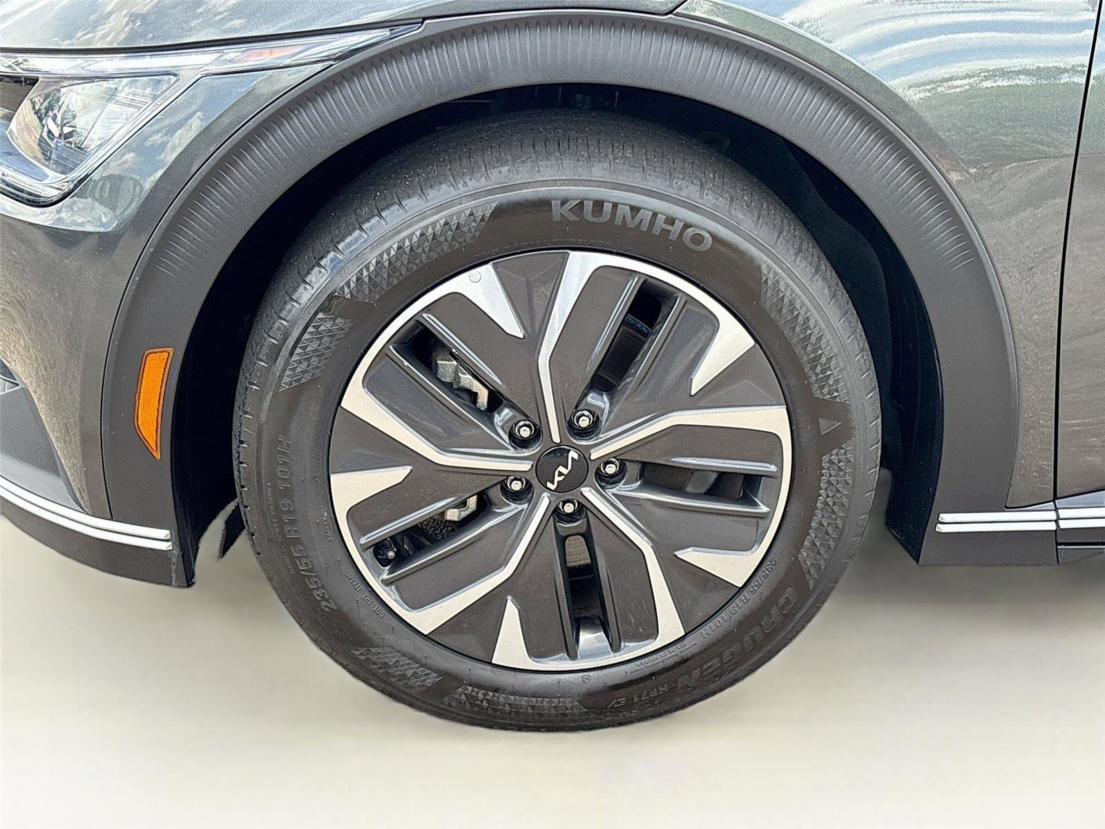 Used 2024 Kia EV6 Light RWD image 31