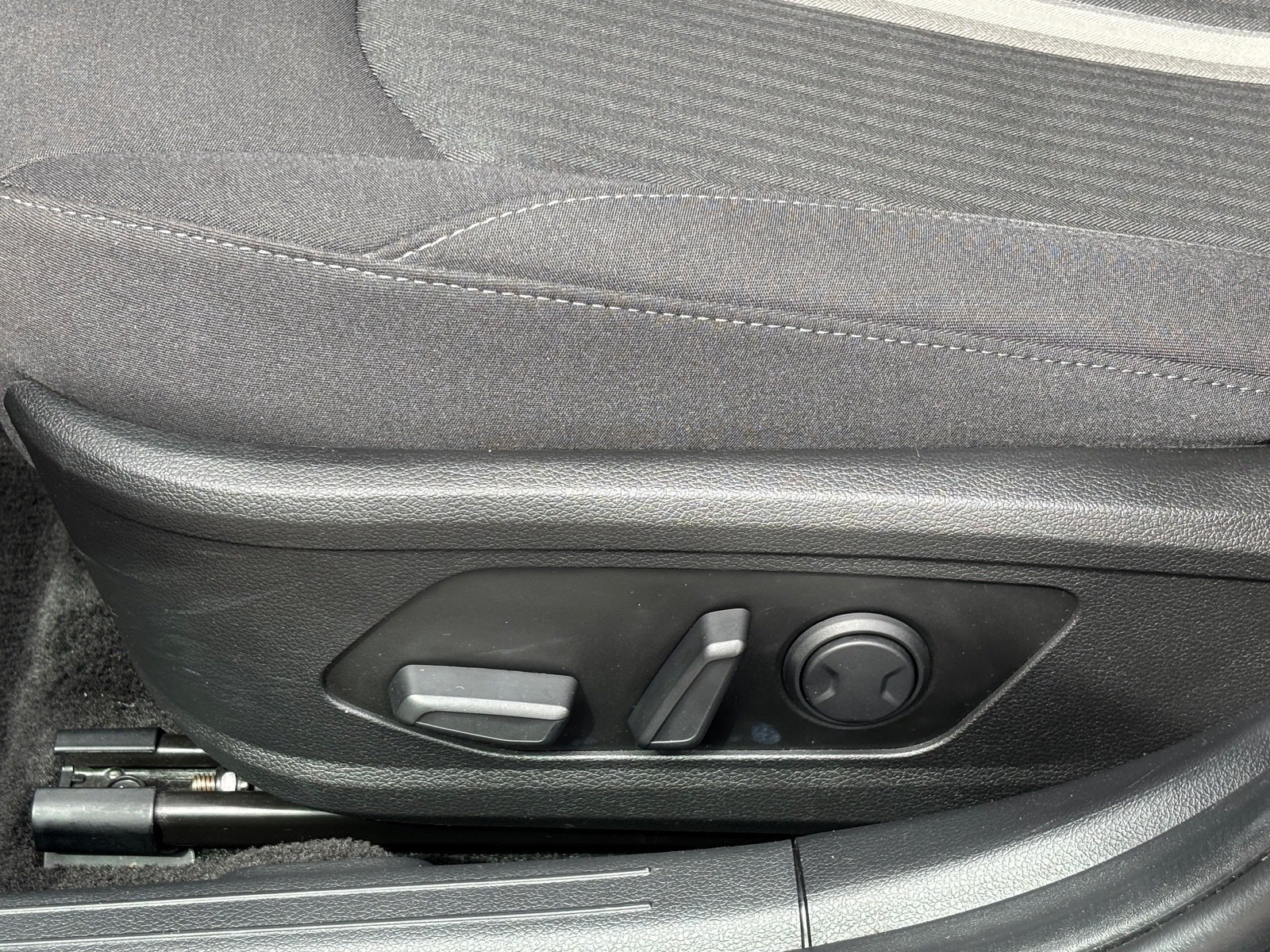 Used 2025 Hyundai Sonata SEL FWD image 27