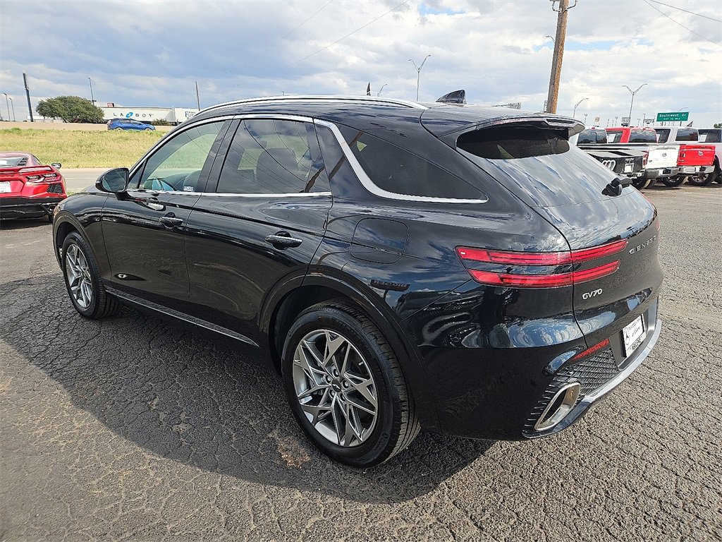 Used 2025 Genesis GV70 2.5T image 4