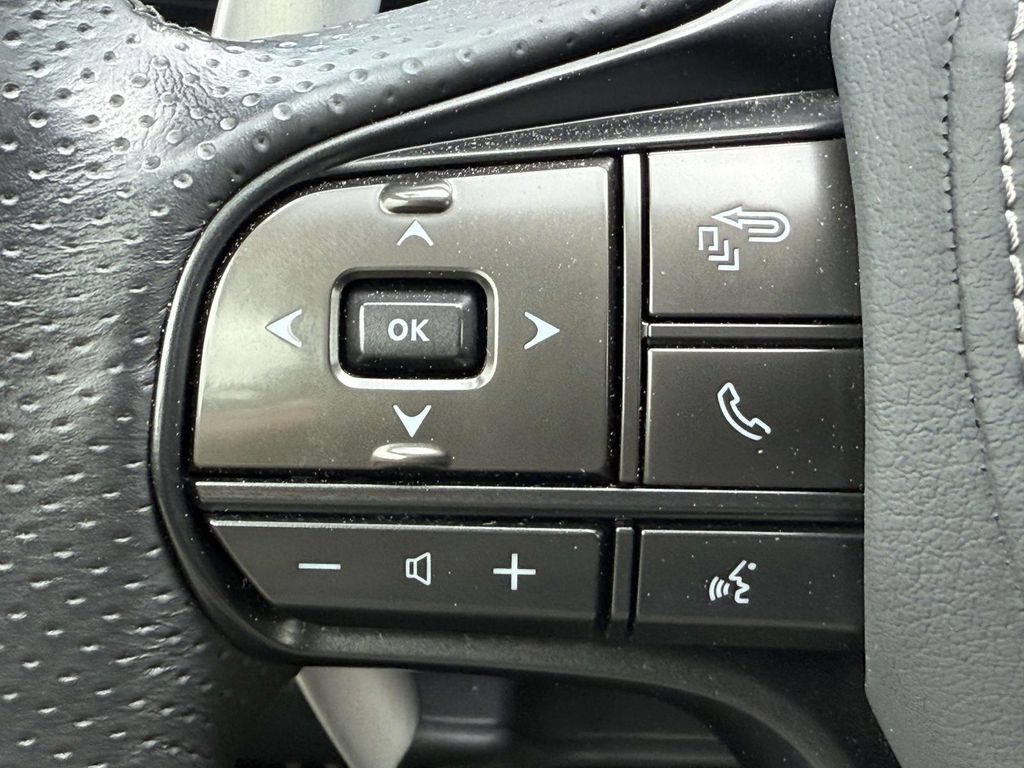Used 2021 Lexus LC 500 Convertible w/ Touring Package RWD image 22