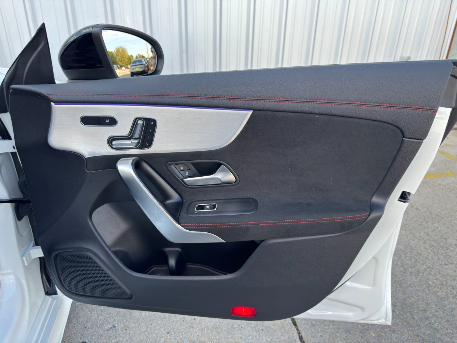 Used 2024 Mercedes-Benz CLA 250 4MATIC image 48