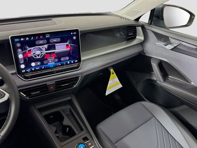 New 2026 Volkswagen Tiguan SE image 24