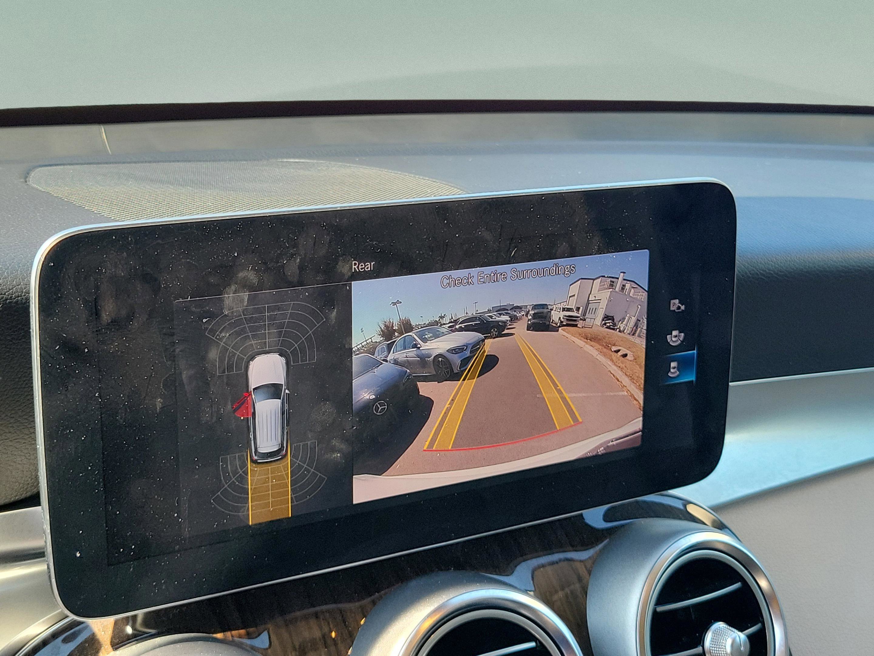 Used 2022 Mercedes-Benz GLC 300 image 17