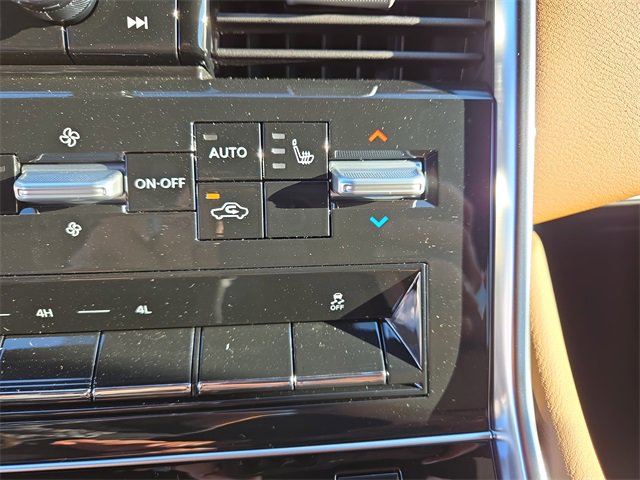 New 2026 Nissan Armada SL w/ Captain's Chari Seat Package image 34