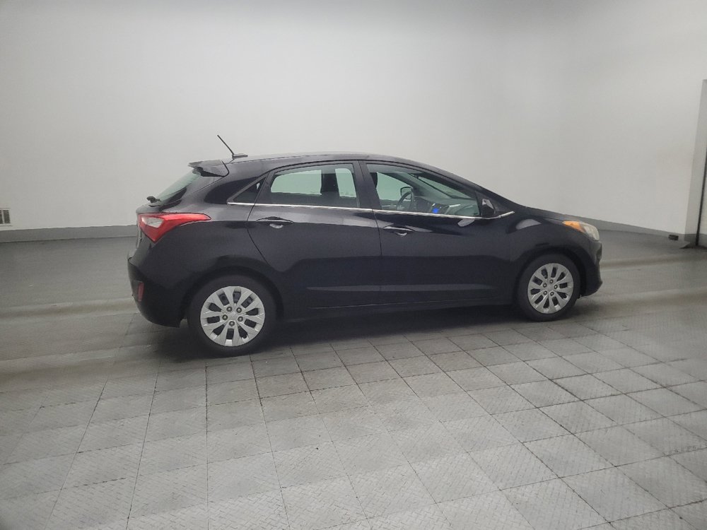 Used 2017 Hyundai Elantra GT FWD image 10