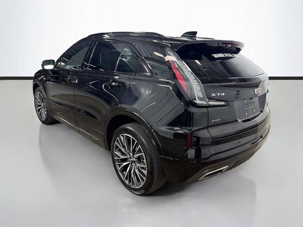 Used 2024 Cadillac XT4 Sport AWD/4WD image 8