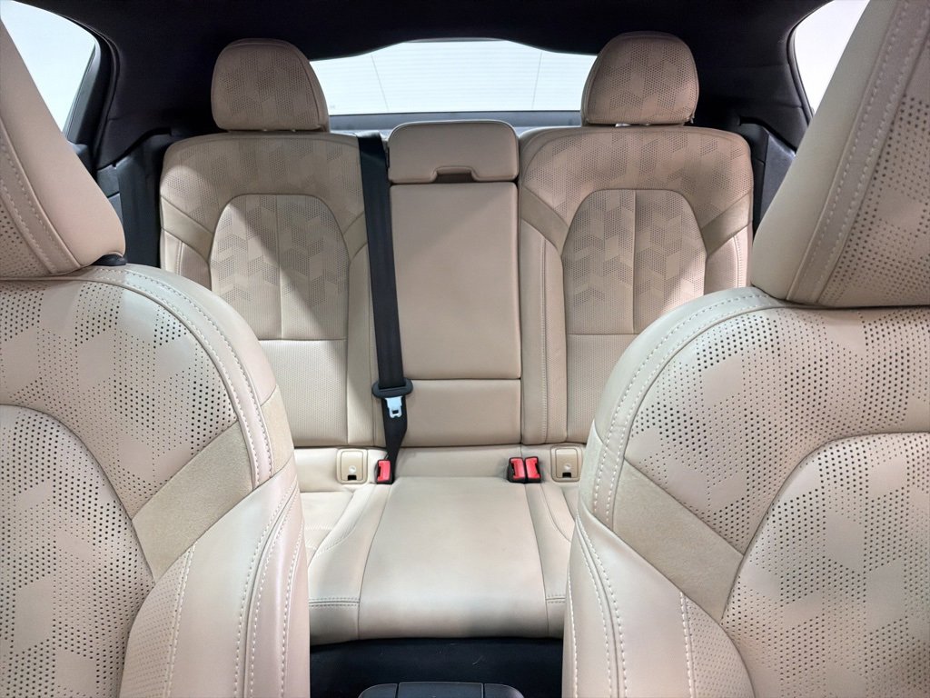 Used 2022 Polestar Polestar 2 w/ Plus Package image 29