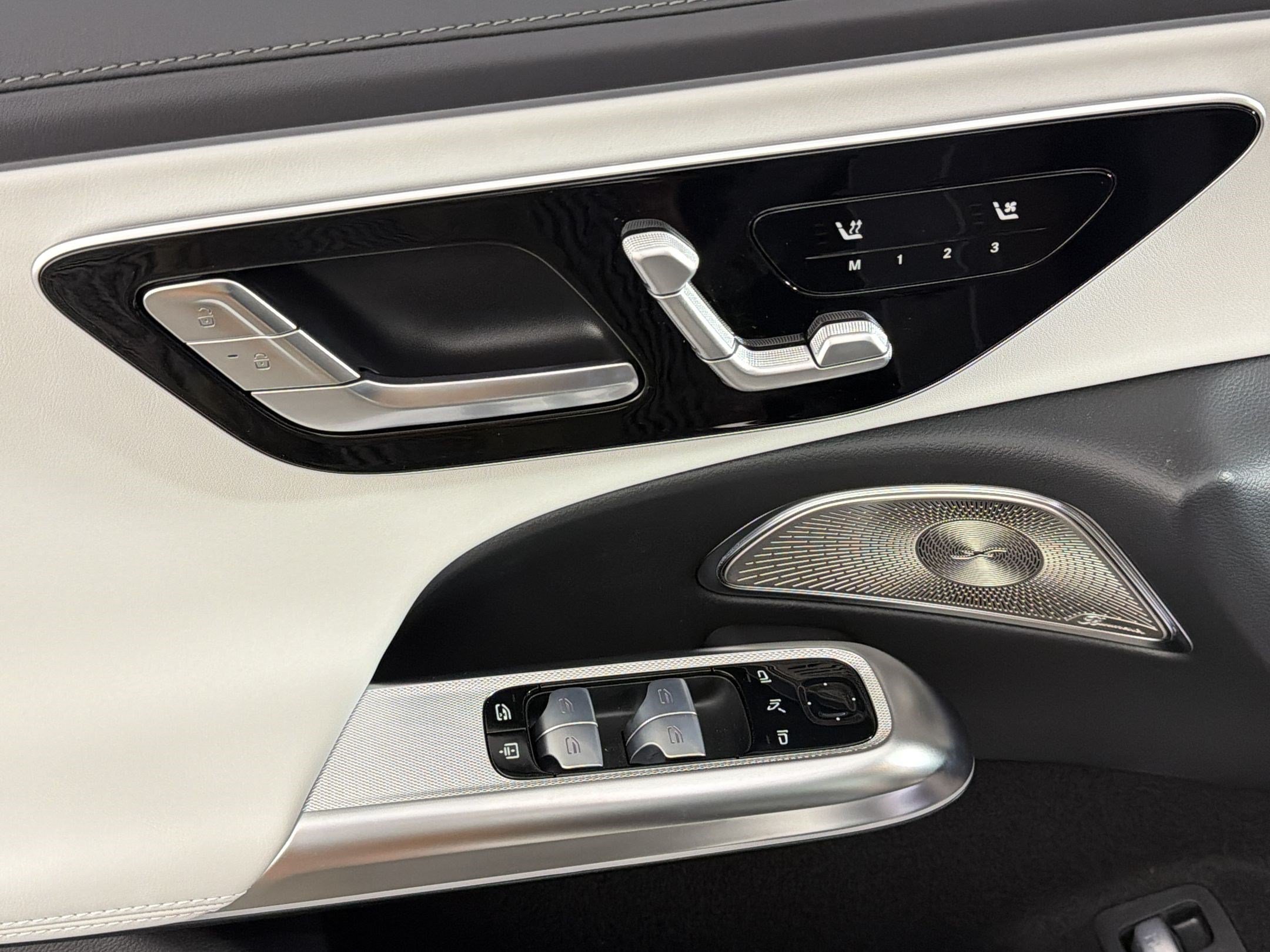New 2026 Mercedes-Benz E 53 AMG e 4MATIC Sedan image 21