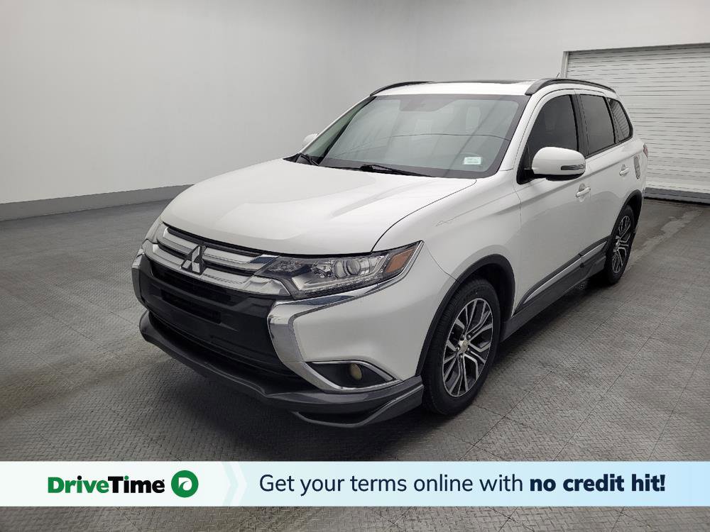 Used 2016 Mitsubishi Outlander SEL image 1