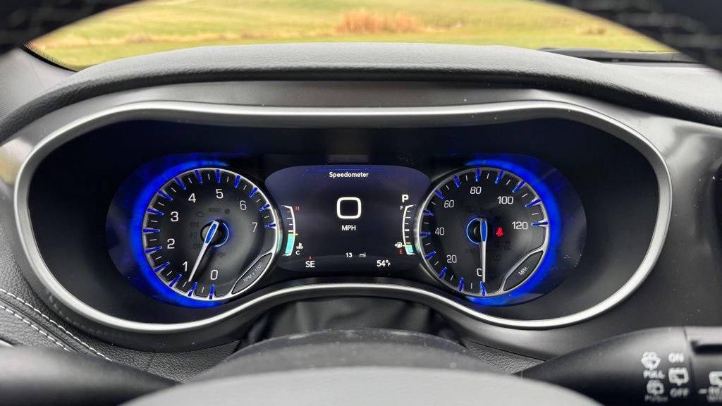 New 2026 Chrysler Pacifica Select w/ S Appearance Package FWD image 20