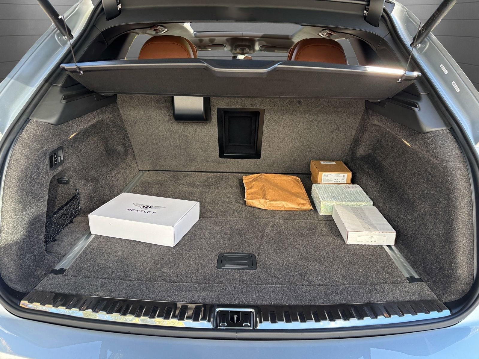 New 2025 Bentley Bentayga Extended Wheelbase image 24