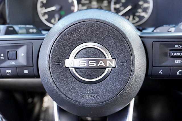 Used 2024 Nissan Pathfinder SV FWD image 47