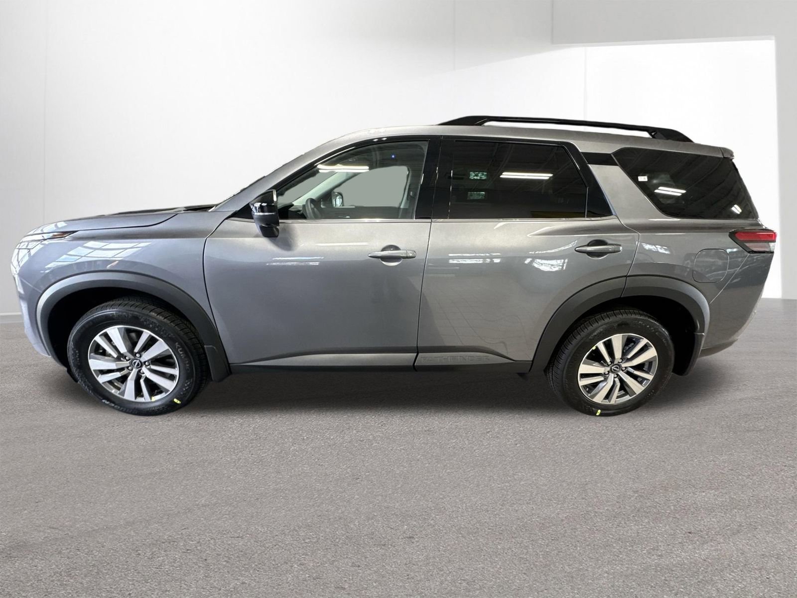 New 2026 Nissan Pathfinder SL AWD/4WD image 34