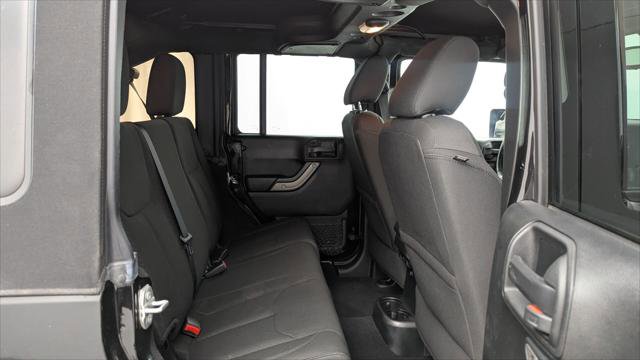 Used 2018 Jeep Wrangler Unlimited Sport S AWD/4WD image 18
