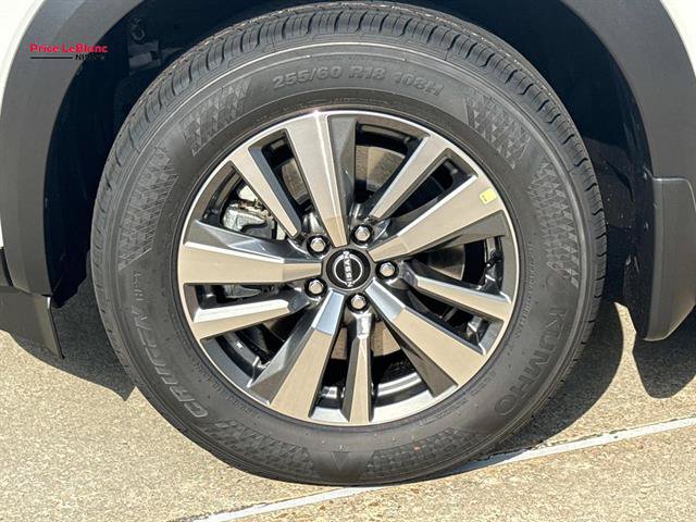 New 2026 Nissan Pathfinder SL FWD image 4
