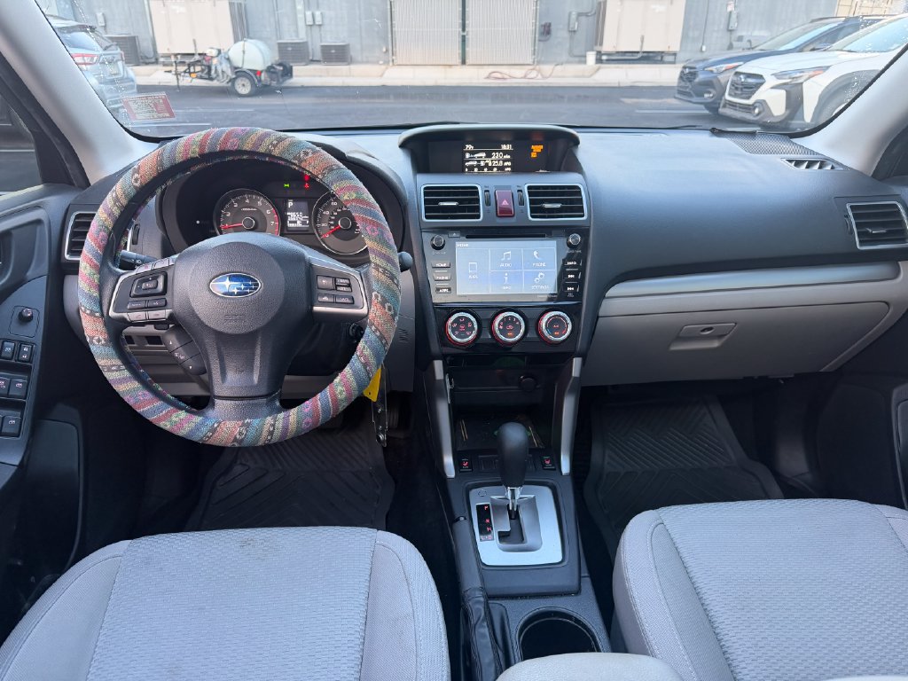 Used 2016 Subaru Forester 2.5i Premium AWD/4WD image 7