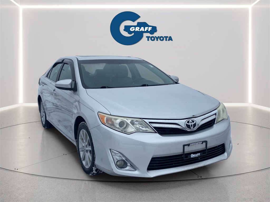 Used 2014 Toyota Camry XLE image 11