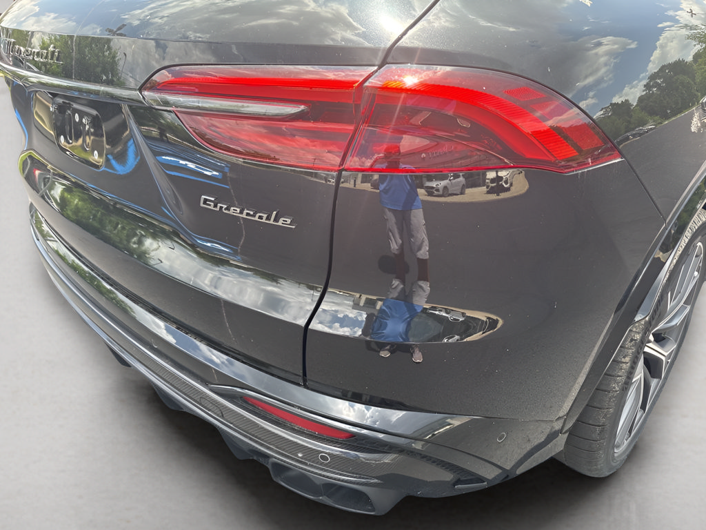 New 2025 Maserati Grecale Modena AWD/4WD image 11