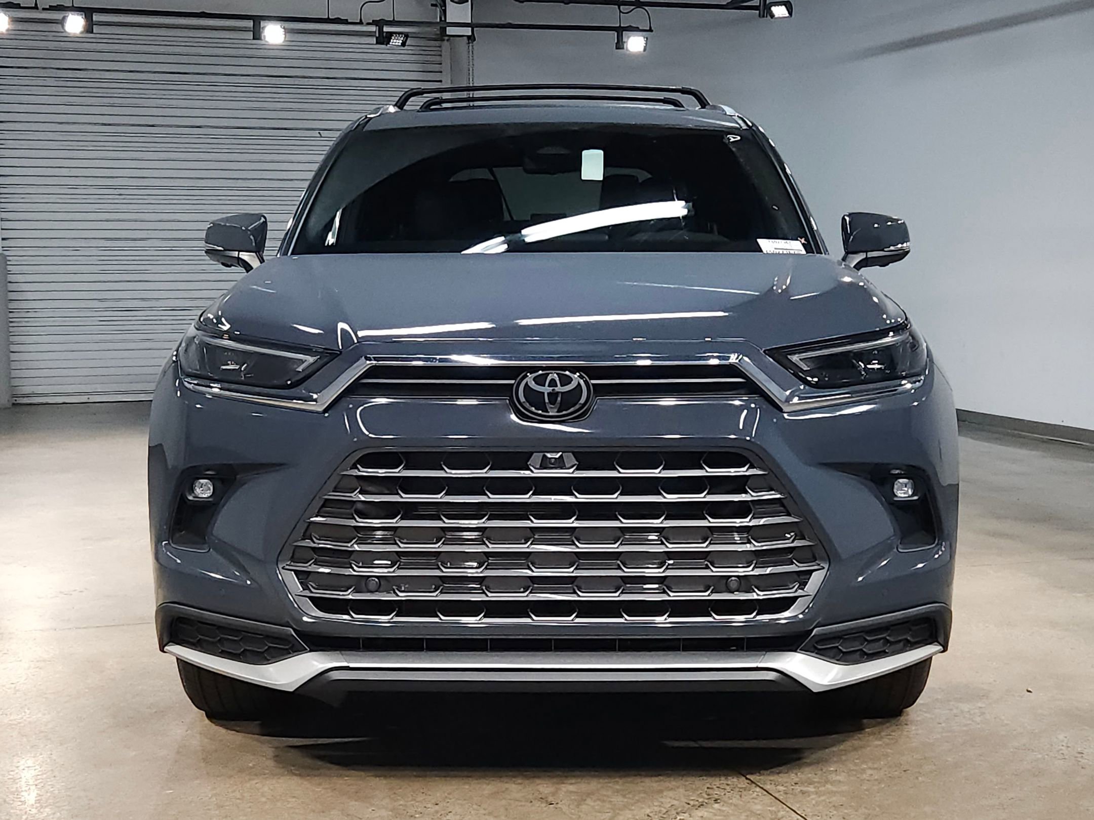 New 2026 Toyota Grand Highlander AWD Hybrid image 2