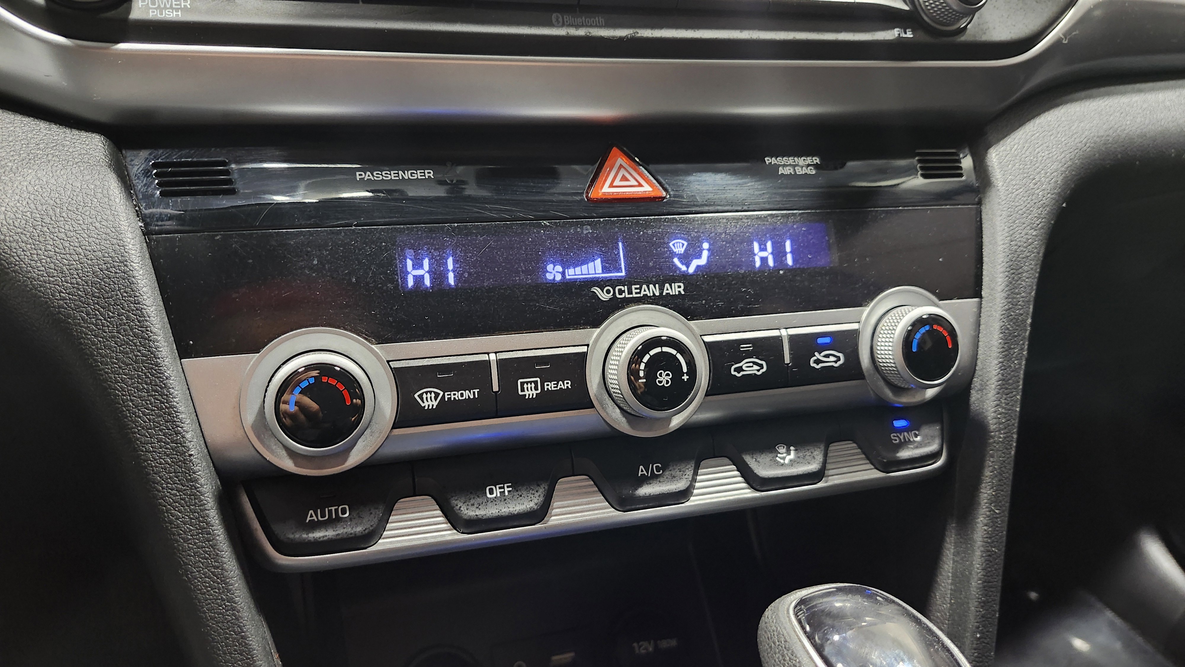 Used 2020 Hyundai Elantra SE w/ Cargo Package (C1) image 27