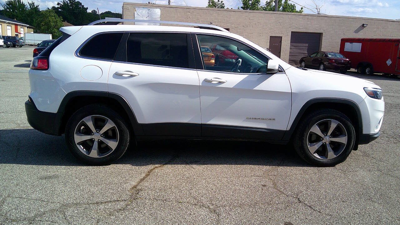 Used 2020 Jeep Cherokee Limited AWD/4WD image 4