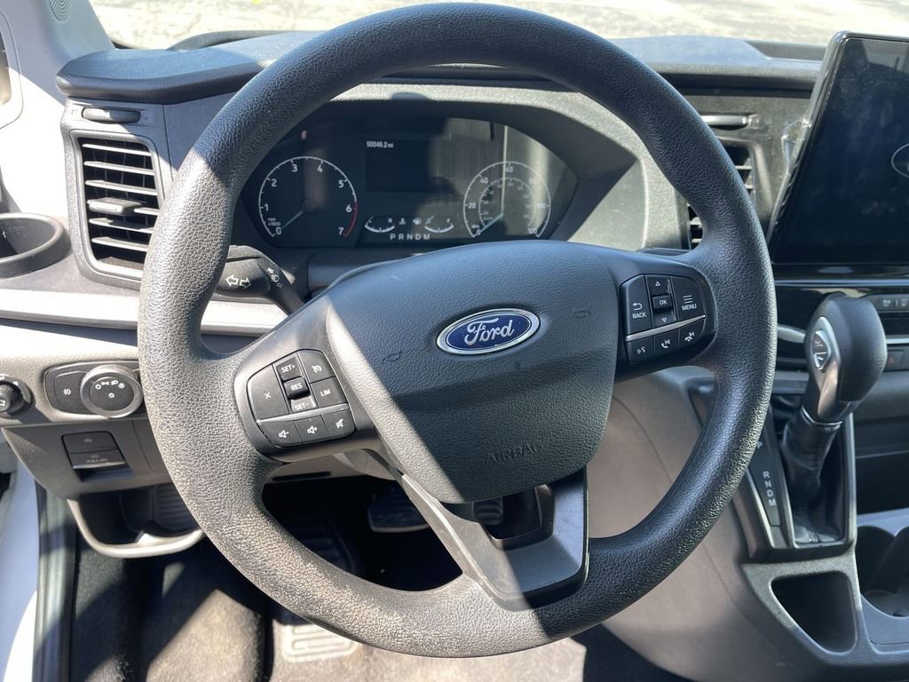 Used 2024 Ford Transit 350 XLT image 5