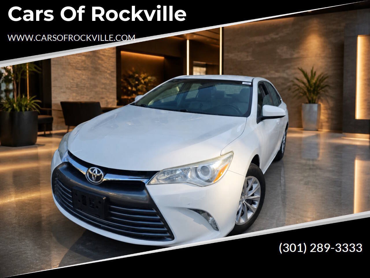 Used 2015 Toyota Camry LE FWD image 1