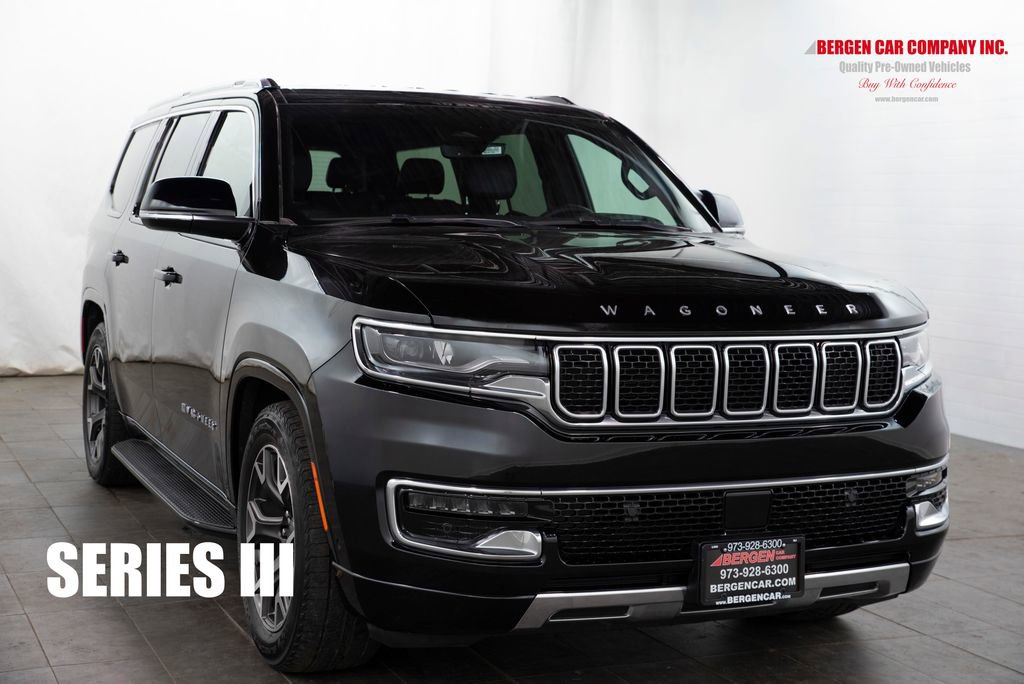 Used 2024 Jeep Wagoneer Series III AWD/4WD image 1