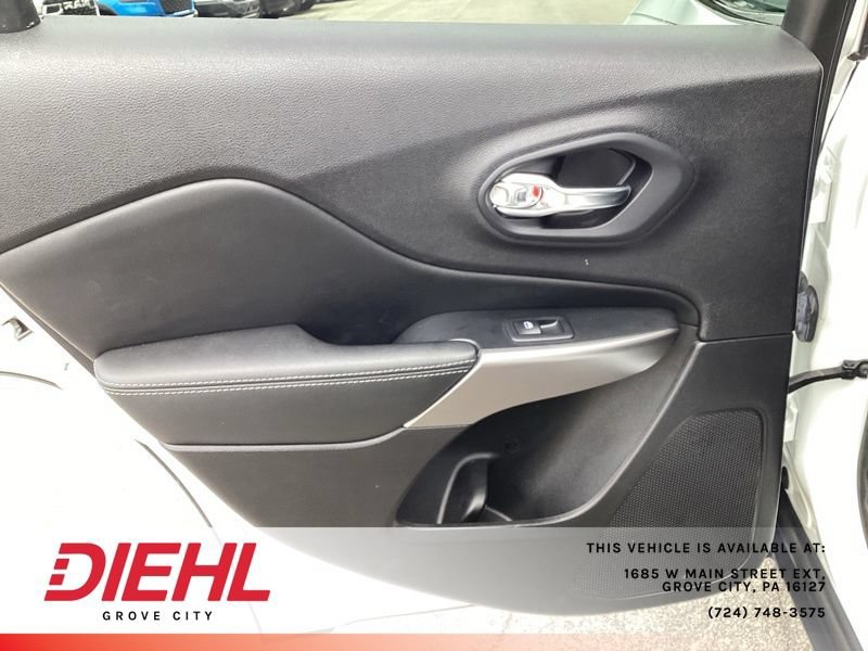 Used 2022 Jeep Cherokee Latitude Lux AWD/4WD image 18